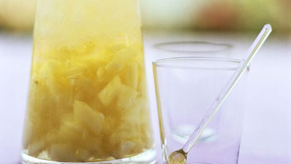 Rum-pineapple punch
