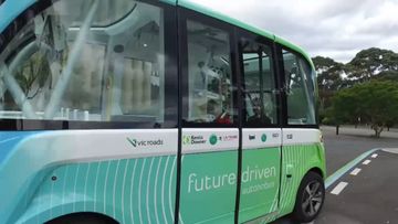 Uni students set to be driven to lectures in driverless bus 