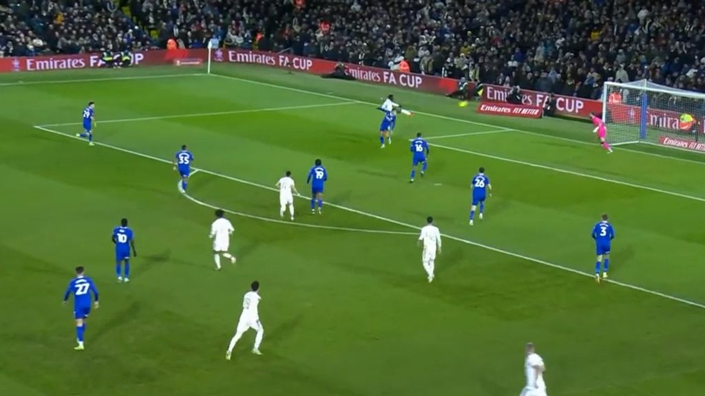 Wilfried Gnonto wows football world with 26th-second goal for Leeds United