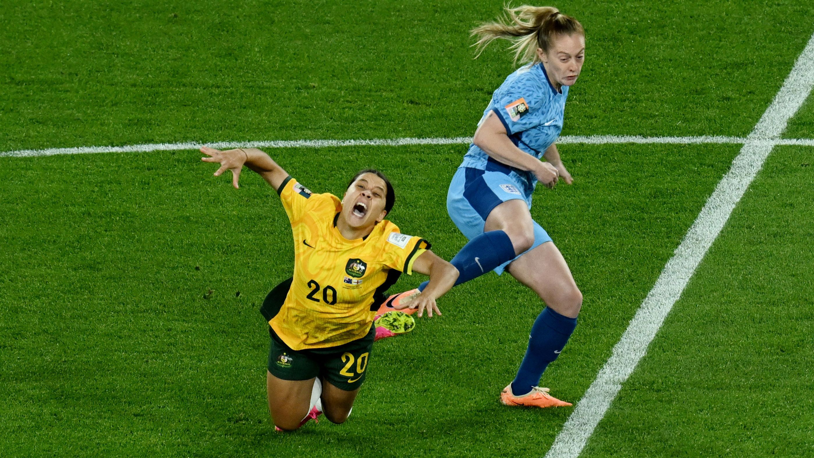 England coach and players forced to deny 'nasty' tactic to rough-up Sam Kerr