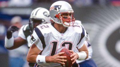 Tom Brady in action - NFL pre-season 2000