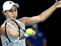 Barty off to dream start 