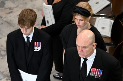 Devastated family members attend Queen Elizabeth's funeral
