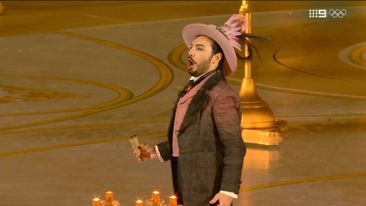 Opera, dancing kick off closing ceremony in spectacular fashion