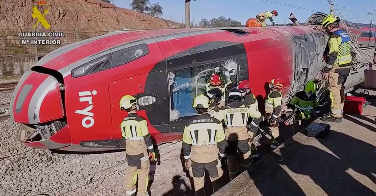 'Miracle': 6-year-old is sole survivor of a family that perished in Spanish train wreck