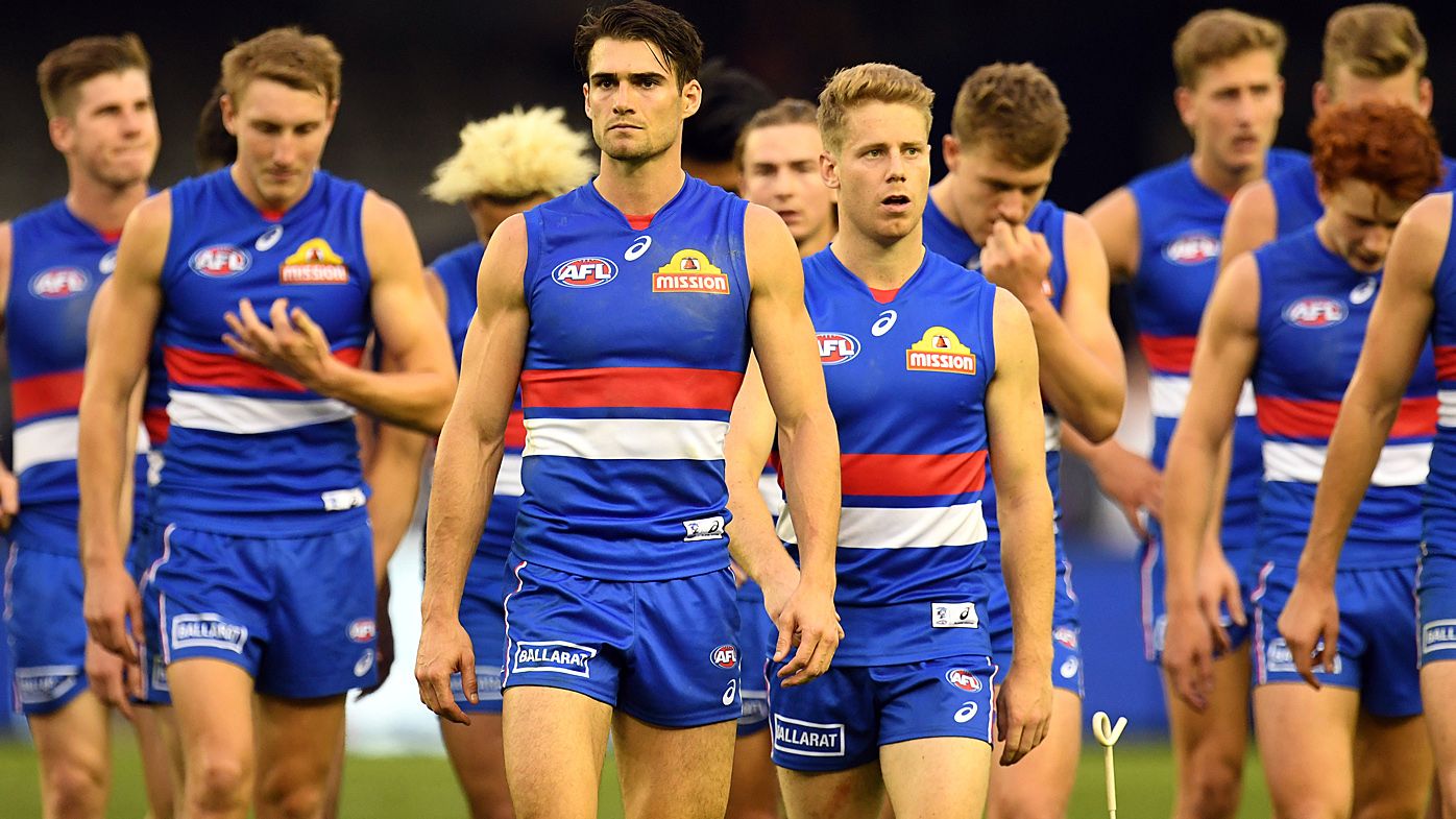 Western Bulldogs division leading to teammates not kicking it to each other during AFL games: Brendan Fevola
