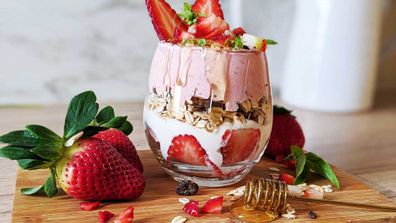 Show stopping strawberry breakfast parfait