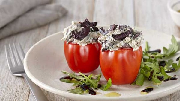 Goat's cheese and black olive stuffed pepper tom