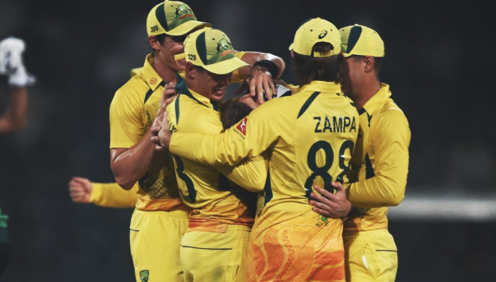Head and Zampa spur Australia to big ODI win over Pakistan