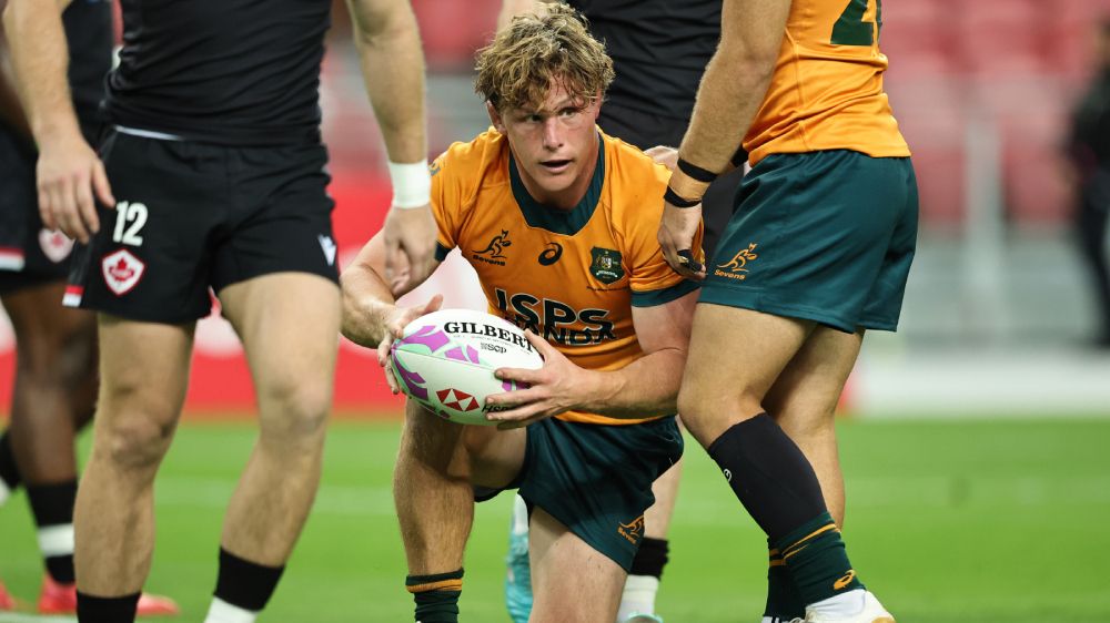 Michael Hooper scores his first sevens try against Canada.