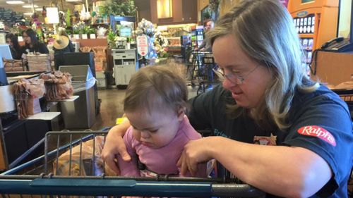 The ‘amazing gift’ one supermarket employee gave to a young girl and her mother