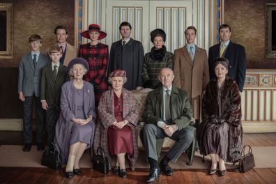 The Crown Season 5 royal family photo - Imelda Staunton, Jonathan Pryce, Elizabeth Debicki, Dominic West, Claudia Harrison, Marcia Warren, Lesley Manville