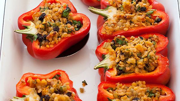 Roasted capsicum with lentil stuffing