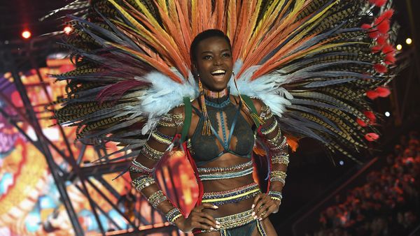 Maria Borges strutting her stuff for Victoria's Secret and doing it with natural hair too. Image: Getty.