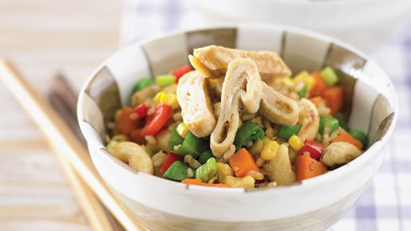 Rice vegie and cashew stirfry