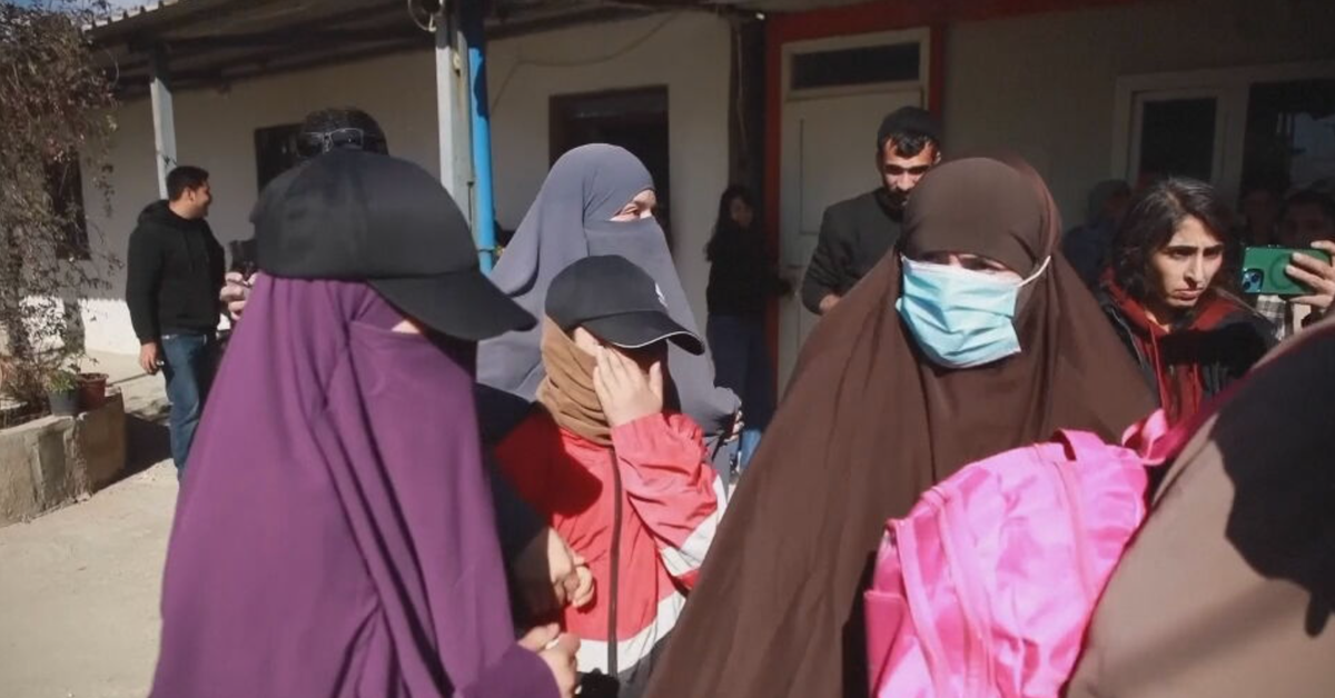 Syria calls on Australia to find solution after refusing to repatriate 'ISIS bride' group