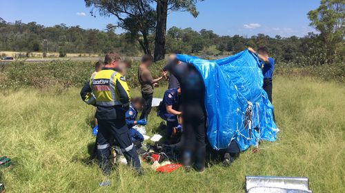 L'homme a subi des fractures et des blessures à la colonne vertébrale.