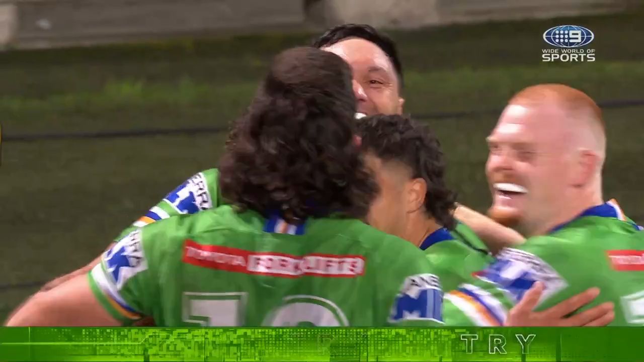 Freak 'falcon' try lifts Canberra Raiders to upset victory, leaves Storm stunned