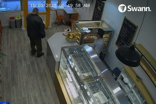  Adelaide bakery owner injured after confronting thief