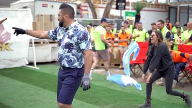 The Block 2021: The twins Luke and Josh get revenge on Ronnie with a hilarious soccer penalty shootout