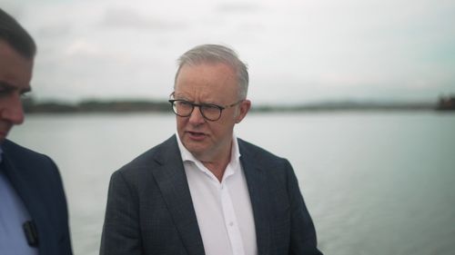 Il primo ministro Anthony Albanese ha avvertito che il peggio della crisi energetica potrebbe essere imminente, ma non garantirà un'estensione della riduzione dei prezzi del carburante.
