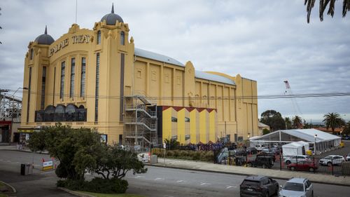 A pop-up COVID-19 testing site has opened next to the Palais Theatre in St Kilda.