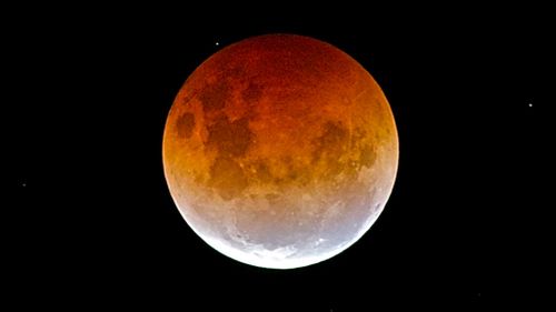Blood moon lights up Australia's skies