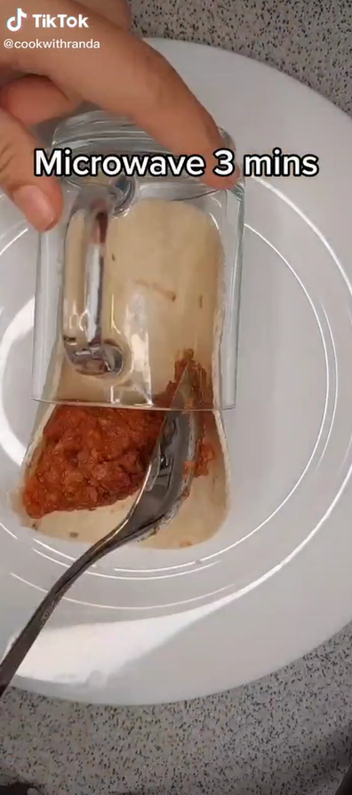 Woman shares taco hack for making crunchy shells in microwave.