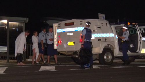 Divers rescued after becoming disoriented in waters off Sydney's east
