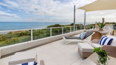 Beach Homes Frankston Melbourne property real estate market