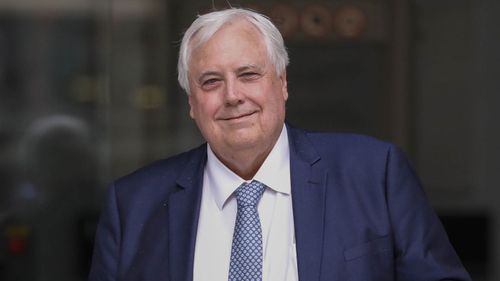 Court orders freezing of Palmer's assets