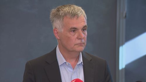 O executivo -chefe da Optus, Stephen Rue, disse que a gigante das telecomunicações foi notificada sobre falhas de chamadas do Triple Zero na manhã de quinta -feira.