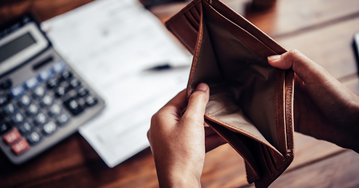 Staggering number of Aussies starting the year lumped with debt