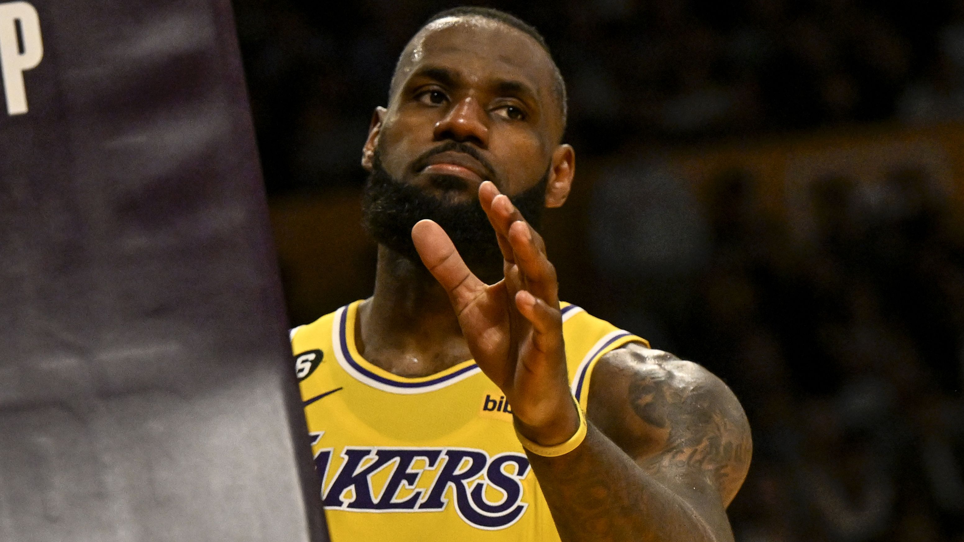 LeBron James might retire before the 2023-24 NBA season / News 