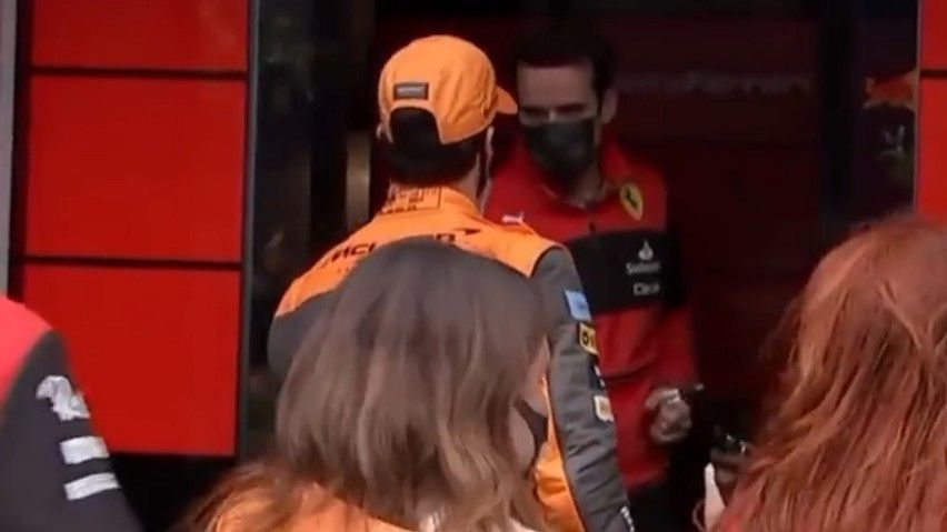 Daniel Ricciardo apologises to Ferrari's Carlos Sainz after crash
