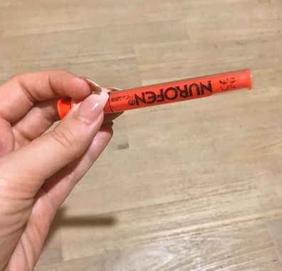 Aussie mum's genius first aid hack for removing splinters