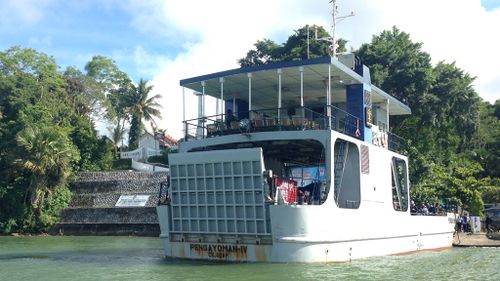 Ferry carrying prison staff docked at Nusa Kambangan prison port. (9NEWS)