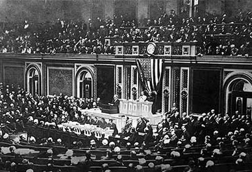 US Congress in 1917 (Getty)