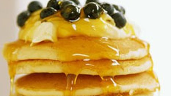 Blueberry pancakes (Getty Images)
