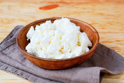 Cottage cheese – 13 grams per ½ cup serve