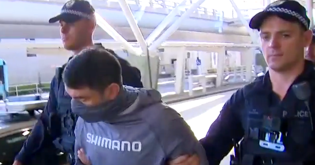 Fugitive Mark Horne arrives in Sydney after being found on Darwin yacht – 9News