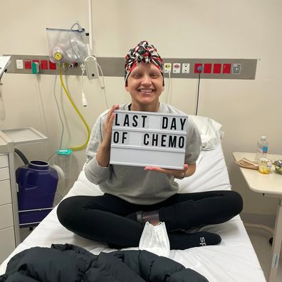 Julia Sandlant celebrates her last day of chemotherapy in 2021.