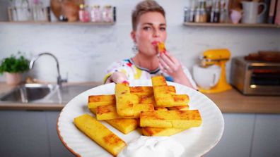 Jane de Graaff cooks perfect, easy, crunchy polenta chips