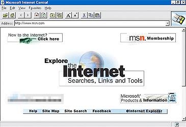 When did Microsoft release Internet Explorer 1.0?