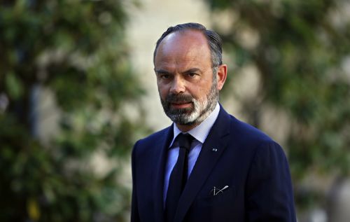 French Prime Minister resigns, forcing government reshuffle