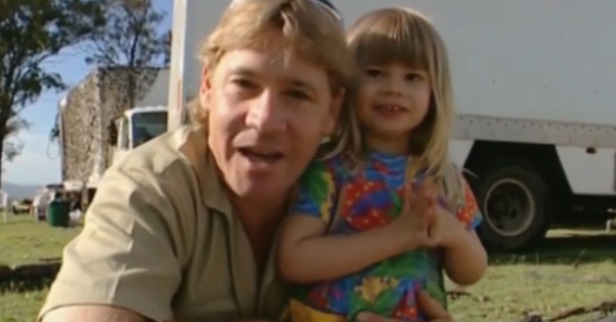 Bindi Irwin shares adorable Father's Day video with late father Steve ...