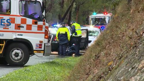 Victorian firefighter injured at scene of fatal car crash