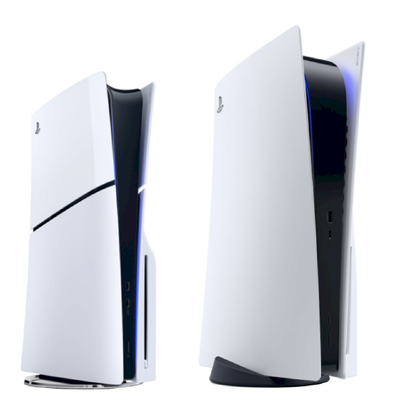 9PR: A size comparison of the PlayStation 5 Slim and PlayStation 5 consoles