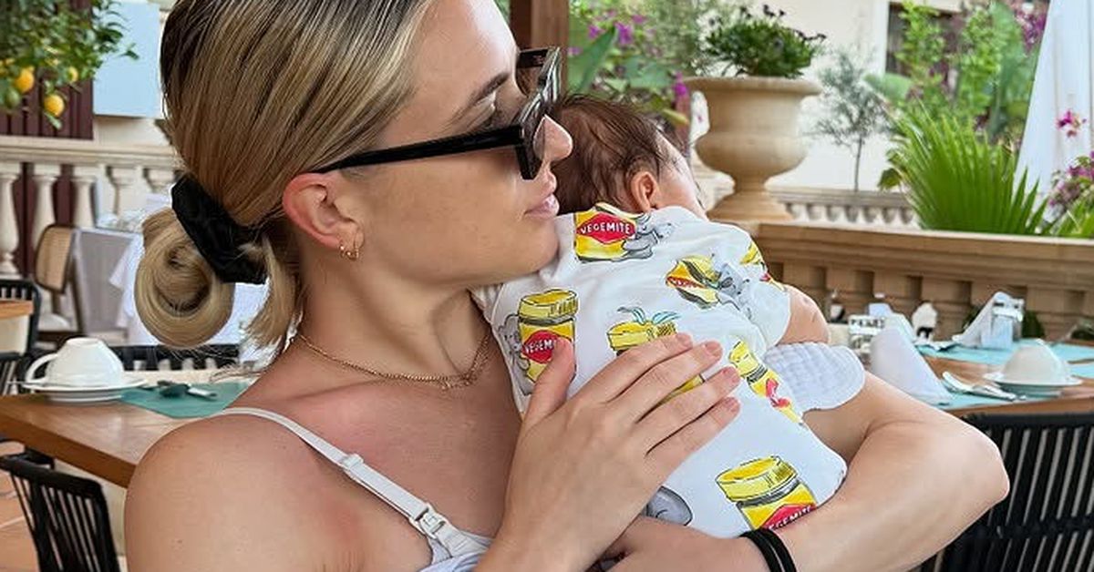 Adorable Aussie detail spotted in Sam Kerr's holiday photo of son