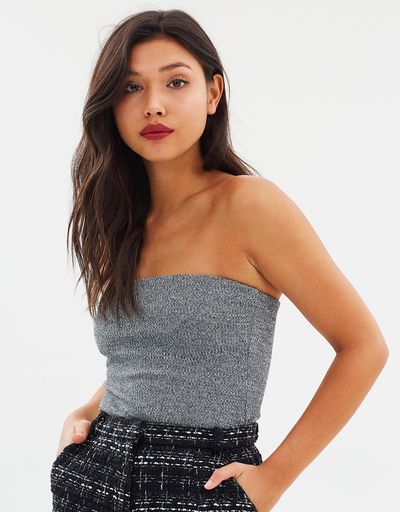 <a href="https://www.theiconic.com.au/transcend-top-604034.html" target="_blank" title="Delphine Transcend Top in Grey, $71" draggable="false">Delphine Transcend Top in Grey, $71</a>